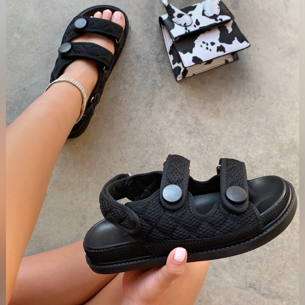 Black Quilted Strap On Sandals